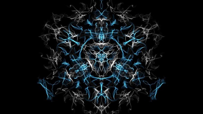 有人认识这个小姐姐吗，超爱她的照片?